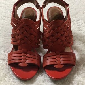 Clark’s Cute Burnt Orange Sandals